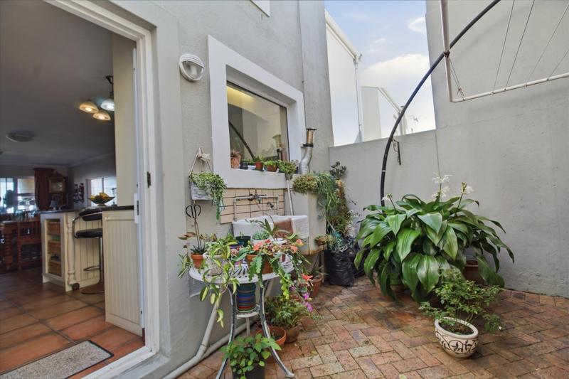 3 Bedroom Property for Sale in Big Bay Western Cape